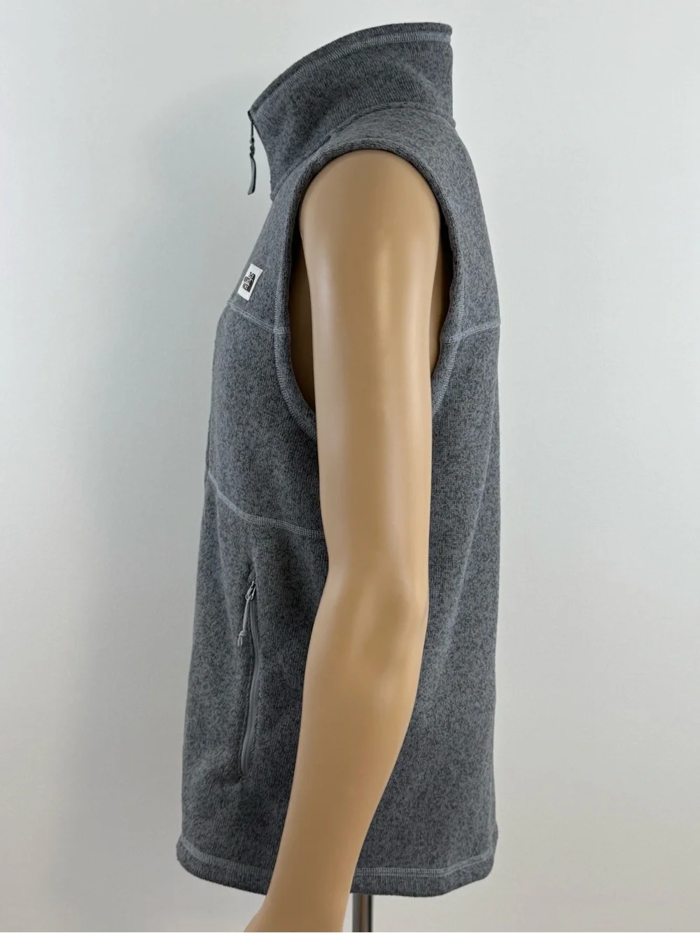 The North Face Men’s Gray Fleece Vest with Zip Pockets, Size Medium